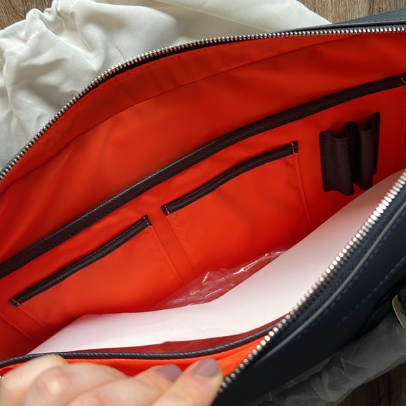 Maverick & Co. Manhattan Leather Briefcase Unisex - Picture 6 of 12